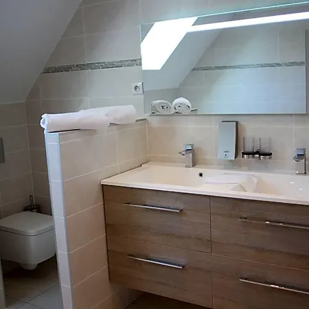 B&B Chateau De La Folie 4*