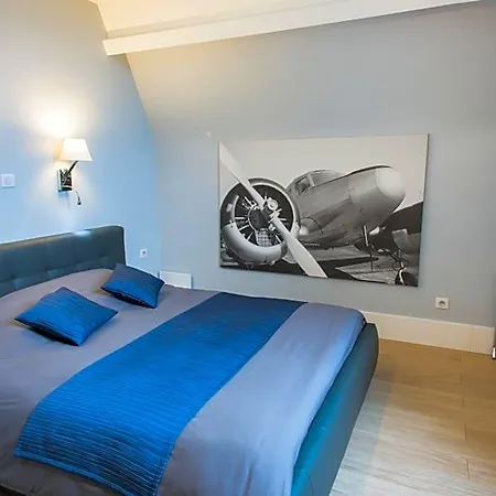 Chateau De La Folie B&B 4*