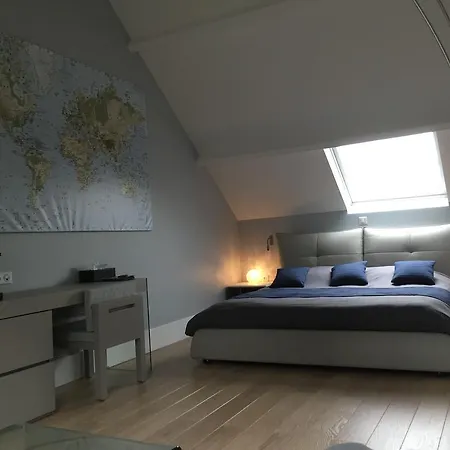 Chateau De La Folie Trie-Château