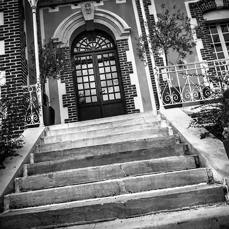 Couette-café Chateau De La Folie