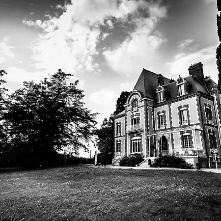 Bed and breakfast Chateau De La Folie Trie-Château