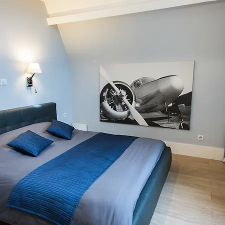 Bed and Breakfast Chateau De La Folie
