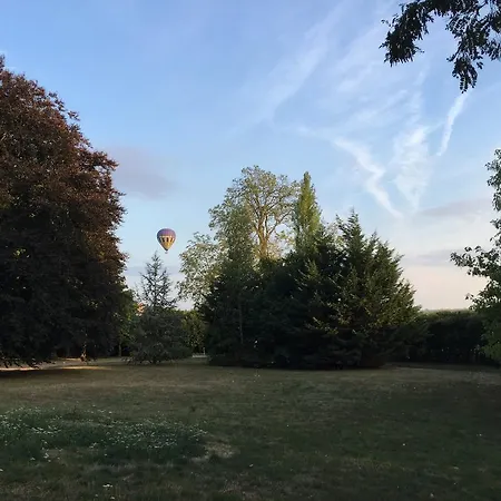 Couette-café Chateau De La Folie